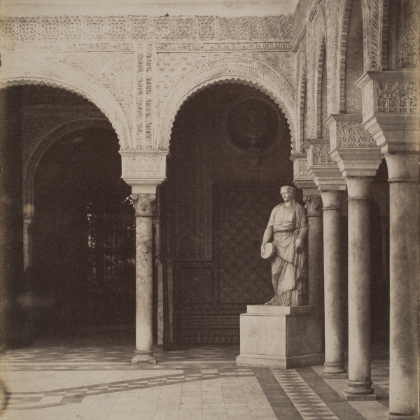 Emilio Beauchy, Sevilla, Ángulo y estatua de Pasirisca_Casa de Pilatos